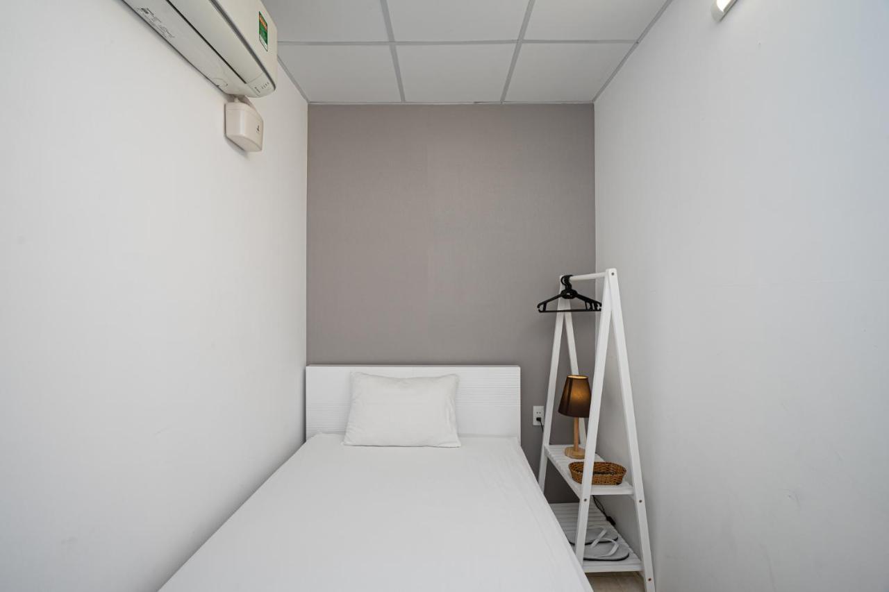 Futuristic Inn Ho Chi Minh City Bagian luar foto